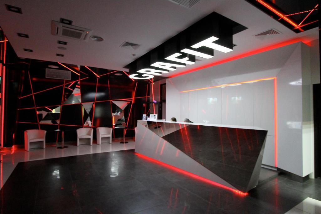 Hotel Grafit Kostomloty Pierwsze ภายนอก รูปภาพ